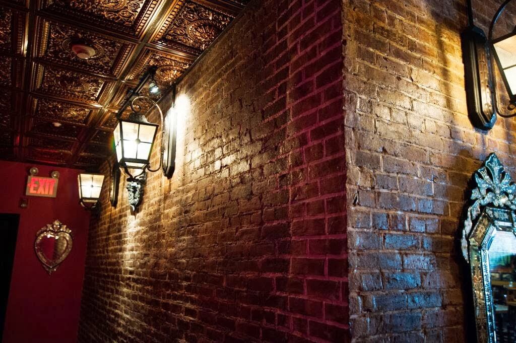 NJ Restaurants: Orale Kitchen, Jersey City, Hallway