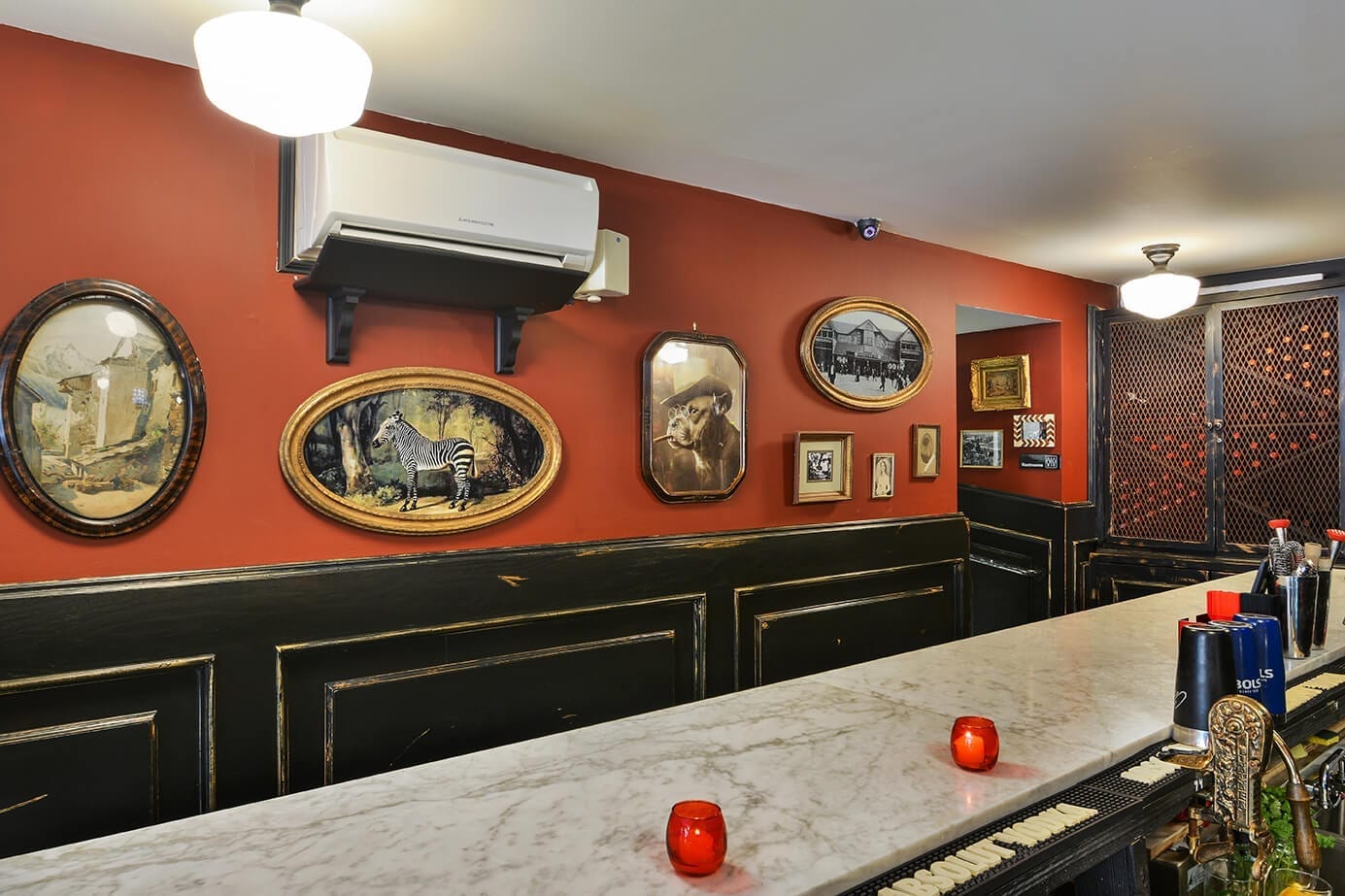 NJ Restaurants: Satis, Jersey City, Bar 2