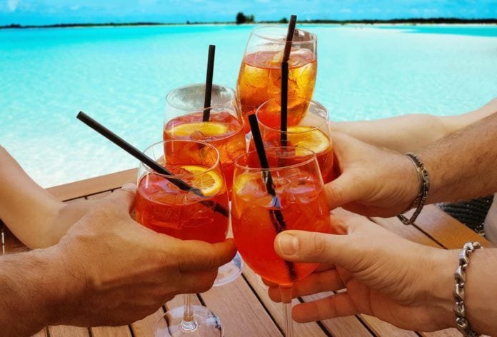 All About Summer's Coolest Drink: The Spritz
