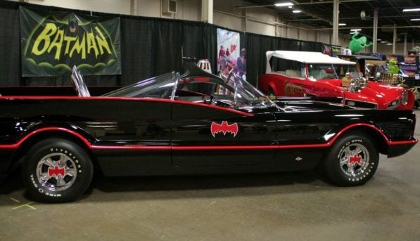 Monsters & Robots Con