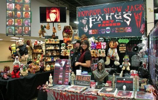Monsters & Robots Con