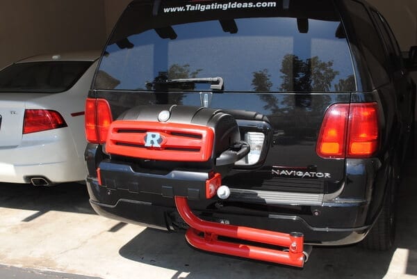 ESSENTIAL FOOTBALL GEAR FOR THE NJ FAN