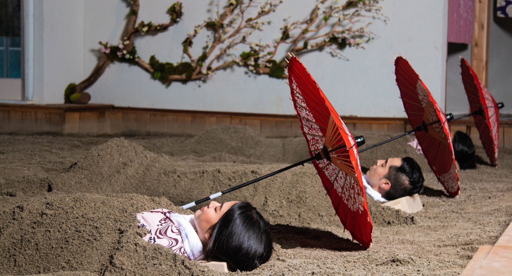 SoJo Spa Club Volcanic Sand Bath treatment