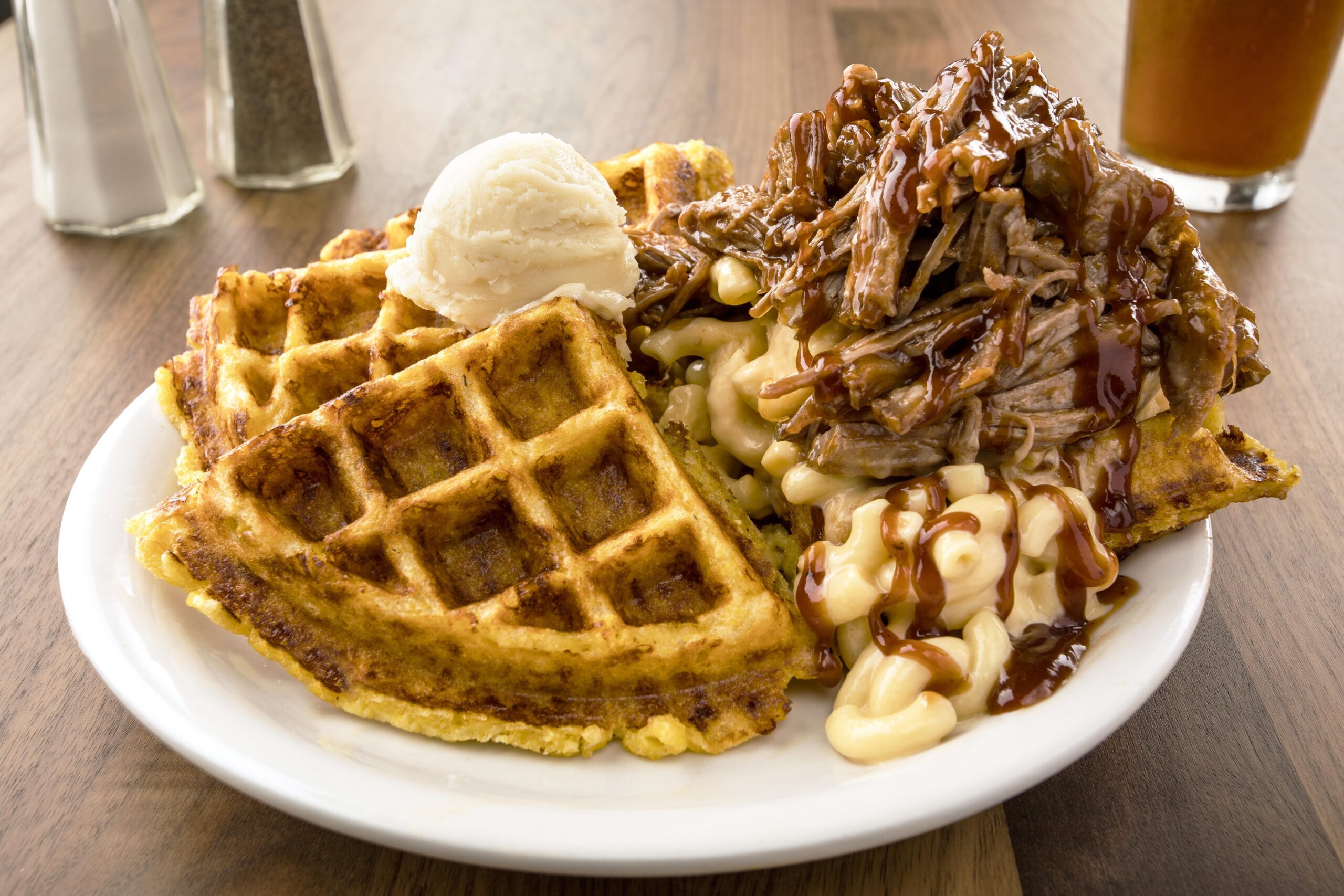 Pulled Pork Mac Stack at Metro Diner