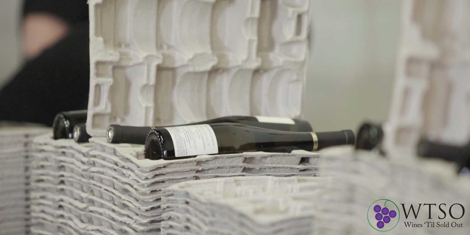 Wines in packaging for delivery