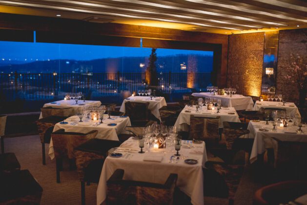 Restaurant Latour dining room