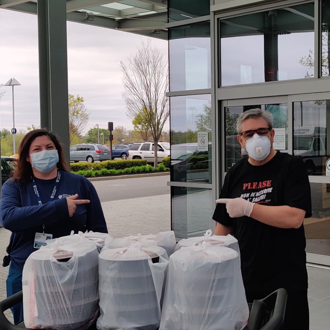 Restaurants Giving Back: La Mezzaluna Delivering Food to Nurse