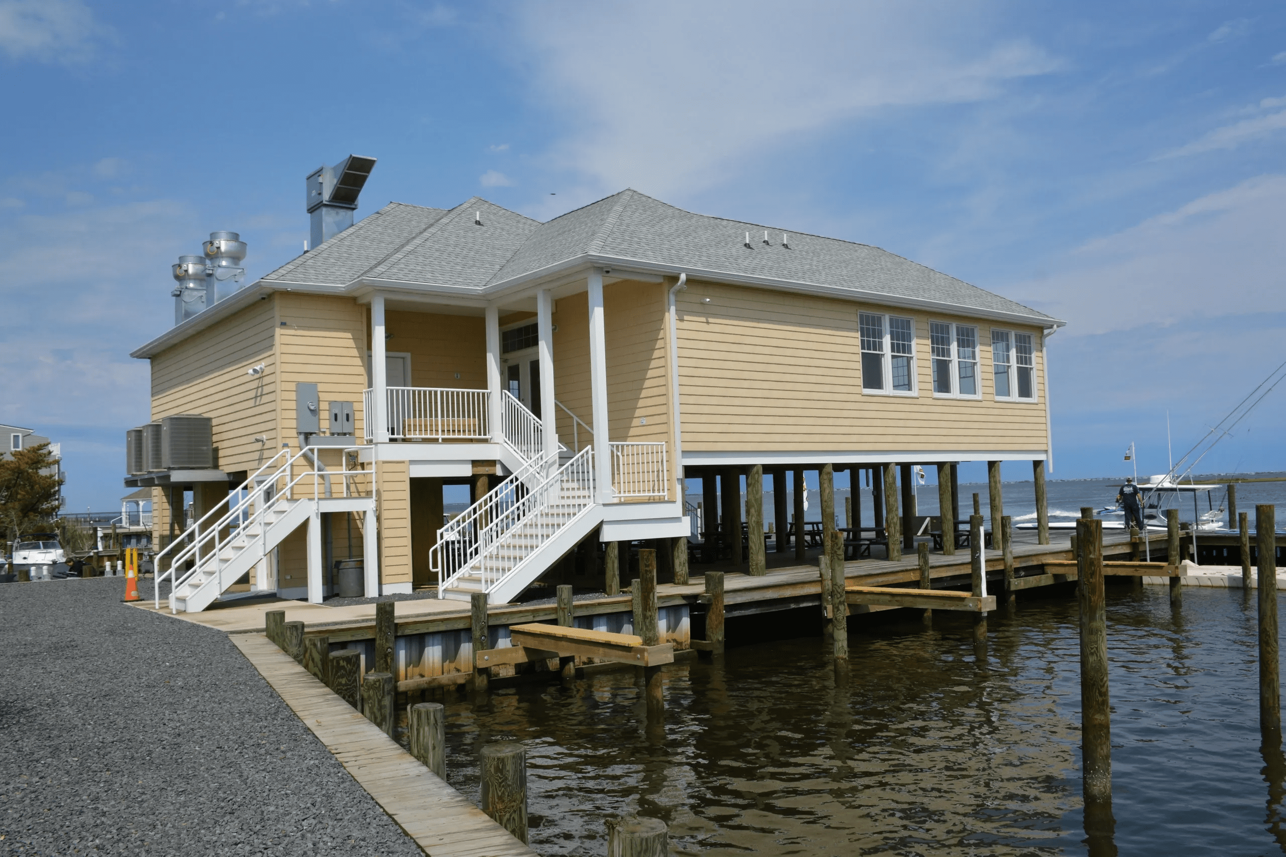 Sun Harbor Seafood and Grill Exterior