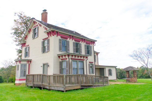 Van Liew-Suydam House Exterior