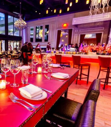 Ventanas Restaurant Interior