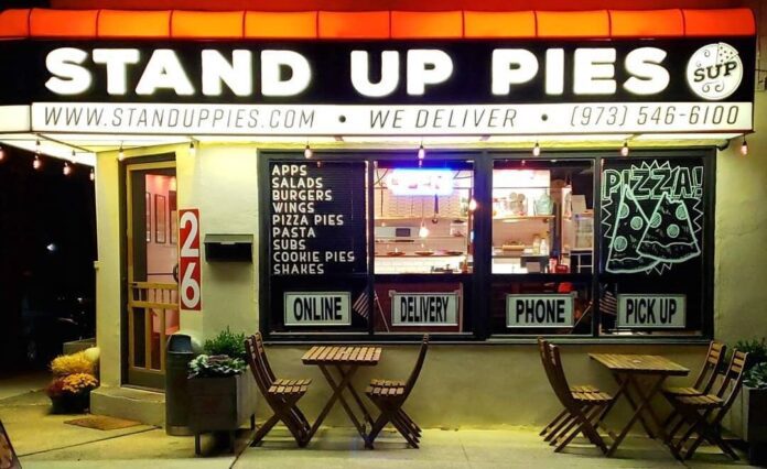 Stand Up Pies Restaurant Exterior