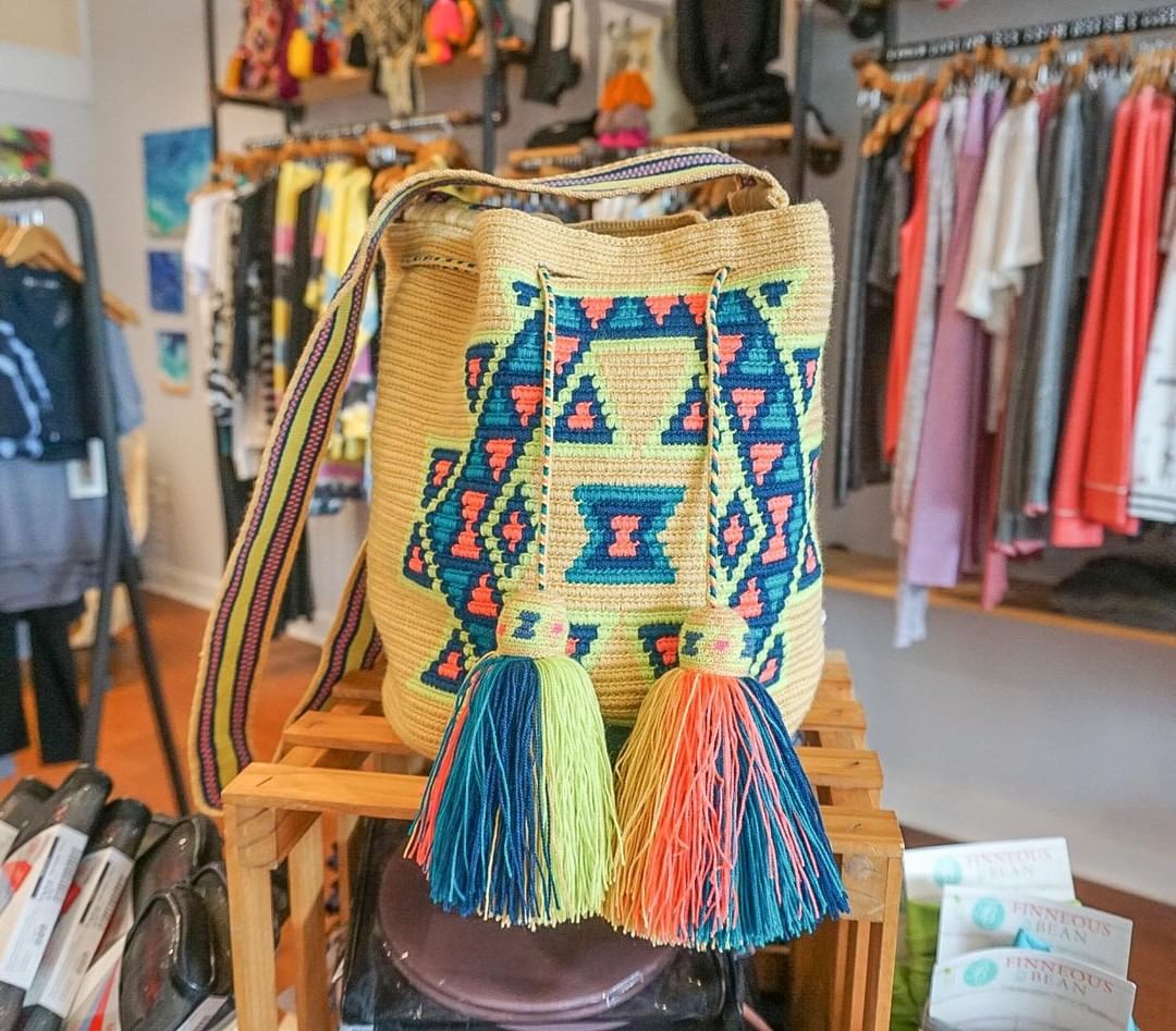 Mochila bag with tribal pattern