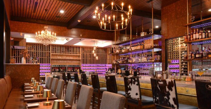 Bar Boutique Interior