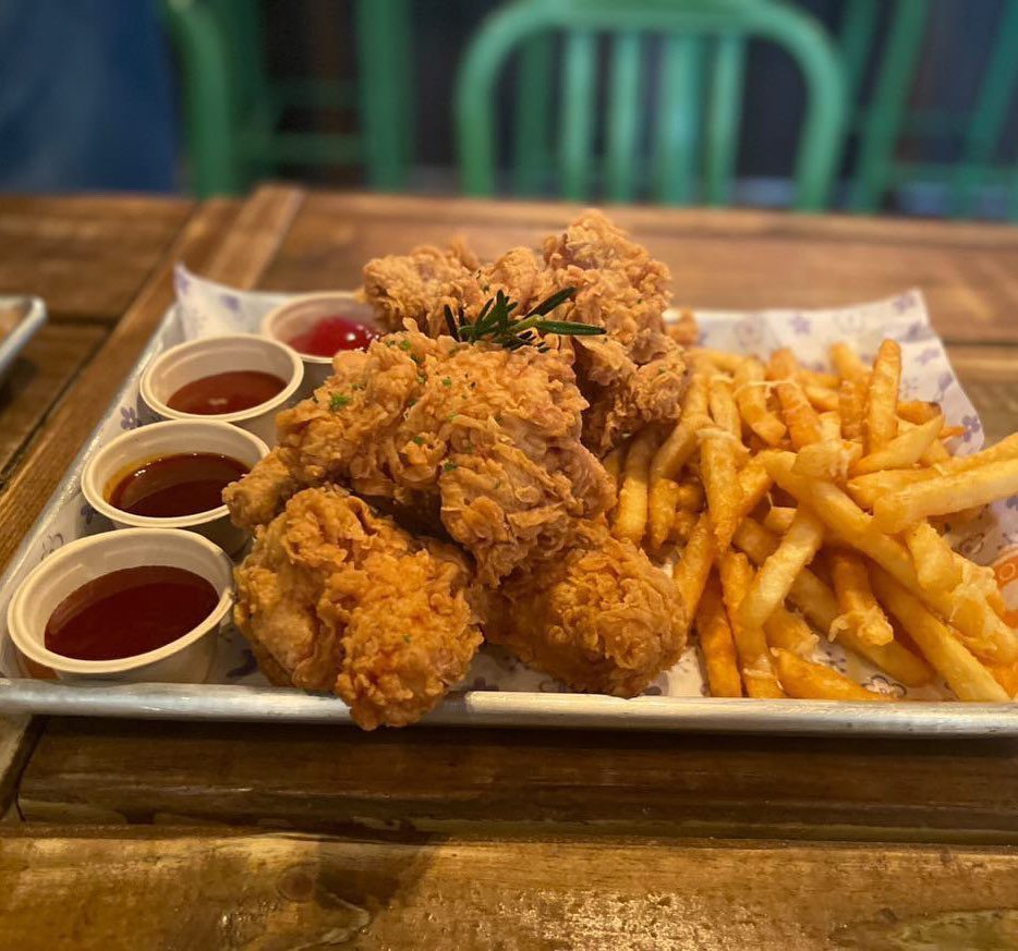 Fried Chicken with Sauces