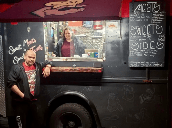Food Truck with Owners Pablo and Teresa