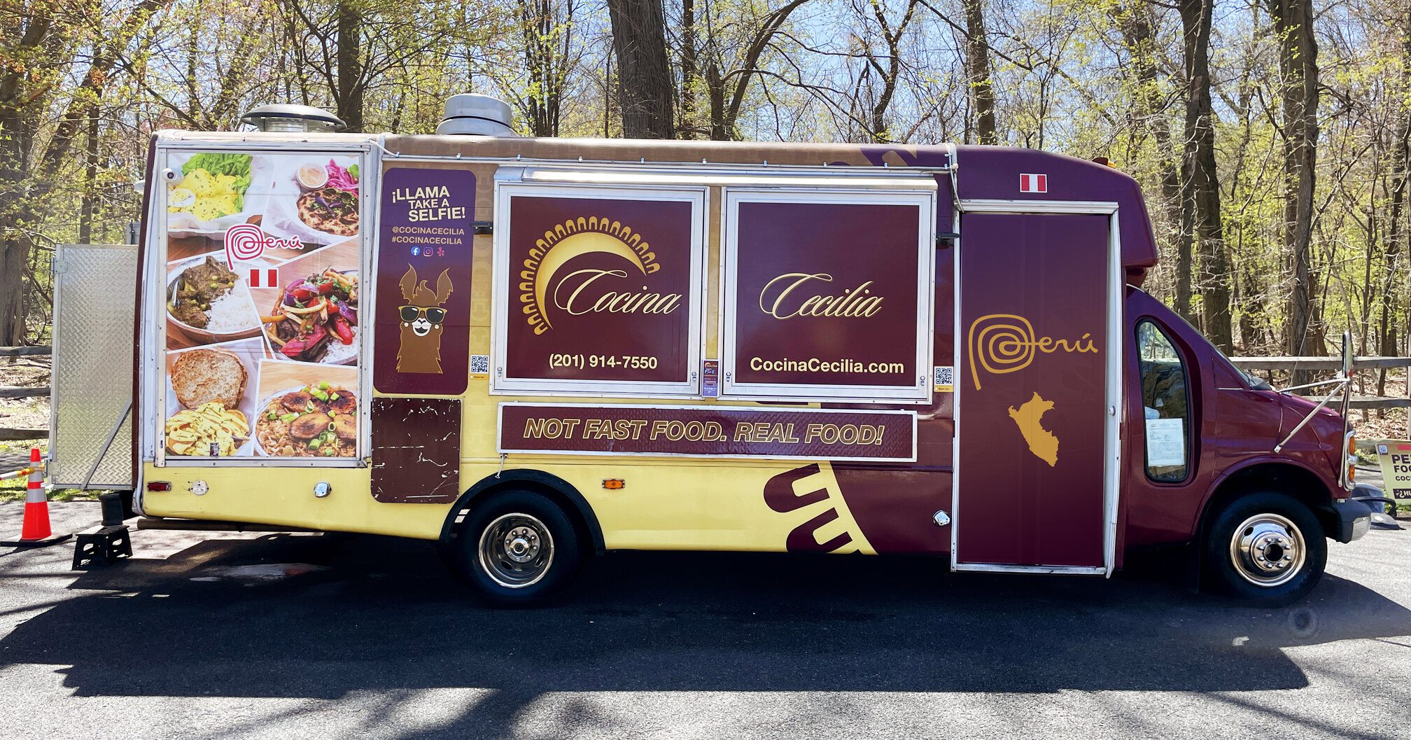 Cocina Cecilia Food Truck