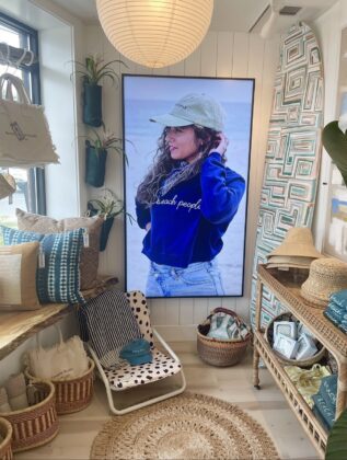 Samsung Indoor Display