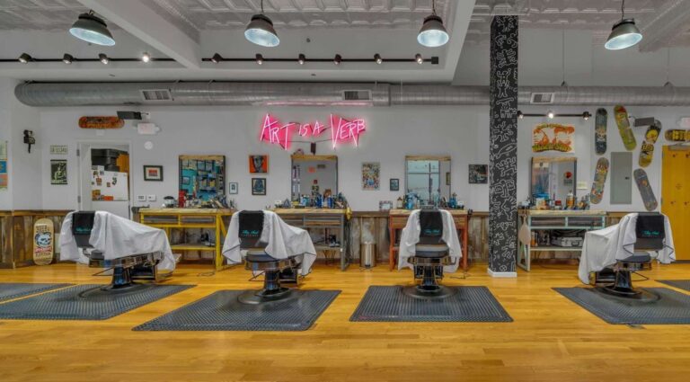 Luxury Full-Service Barbershop in River North
