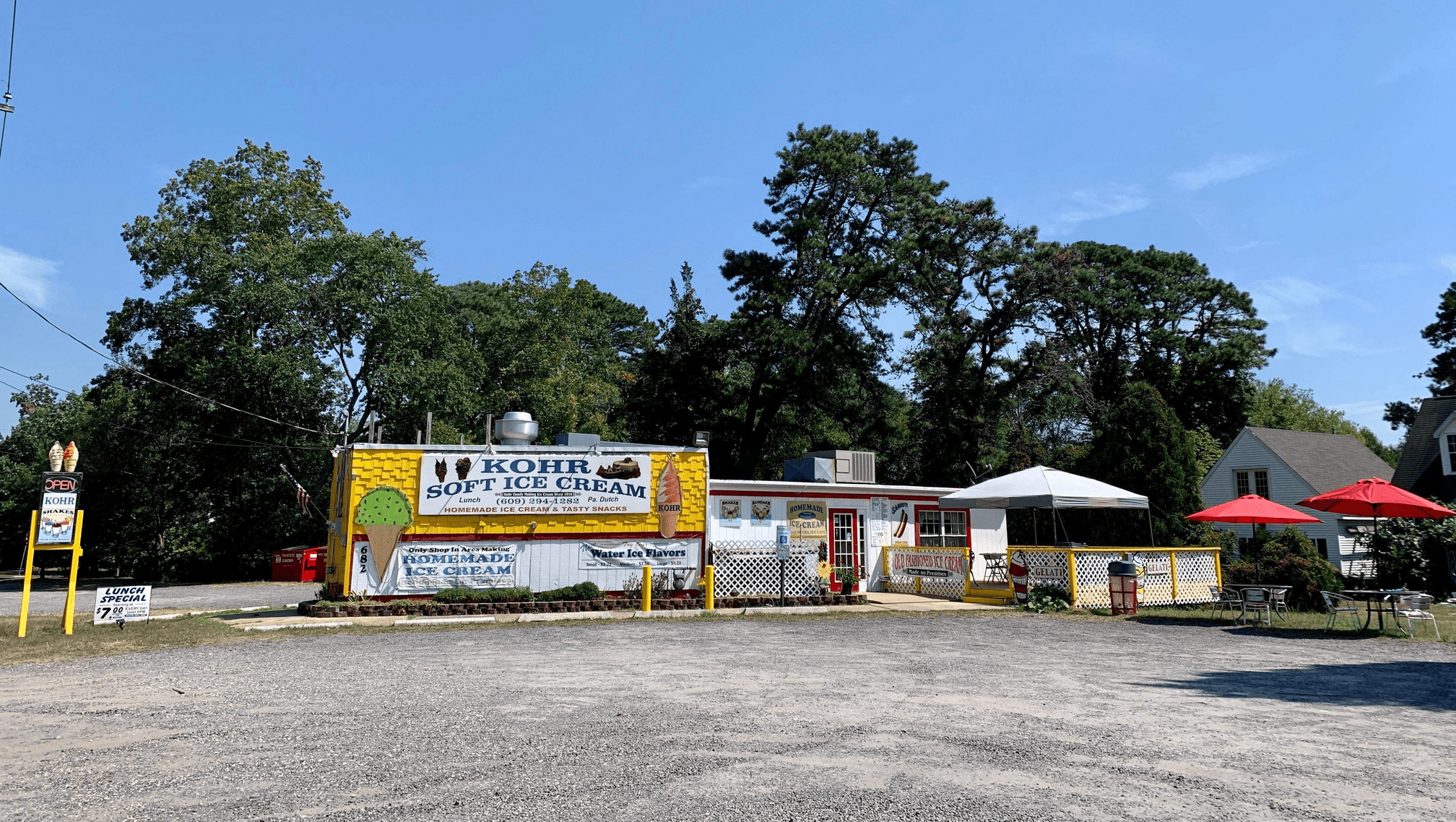 Kohr Soft Ice Cream Exterior