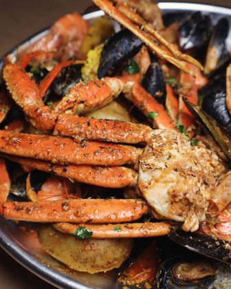 Crab Legs and Mussels