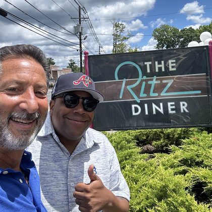Barry with Kenan Thompson at the Ritz Diner