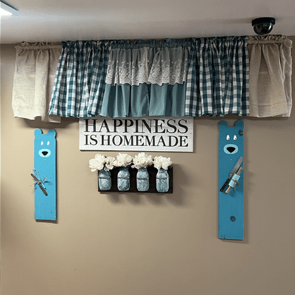 interior bakery decor