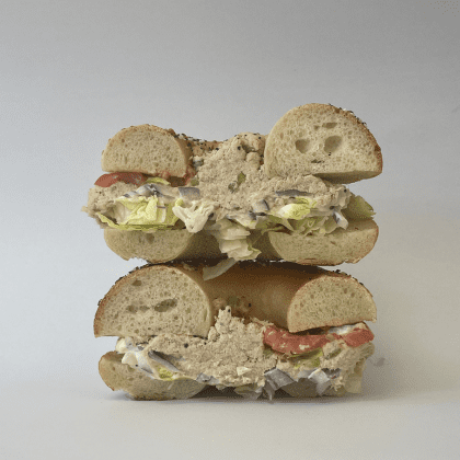 Bagel with cream cheese