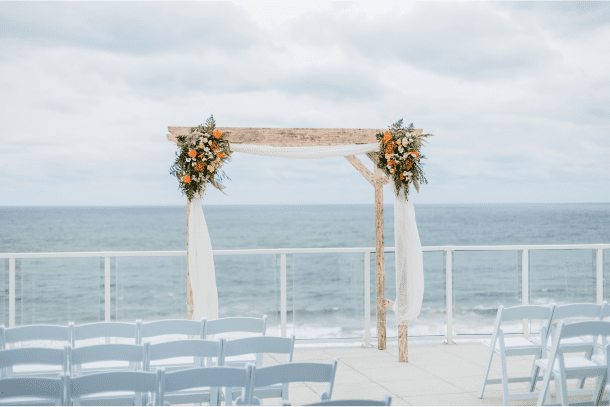 High Crest Wedding Decor