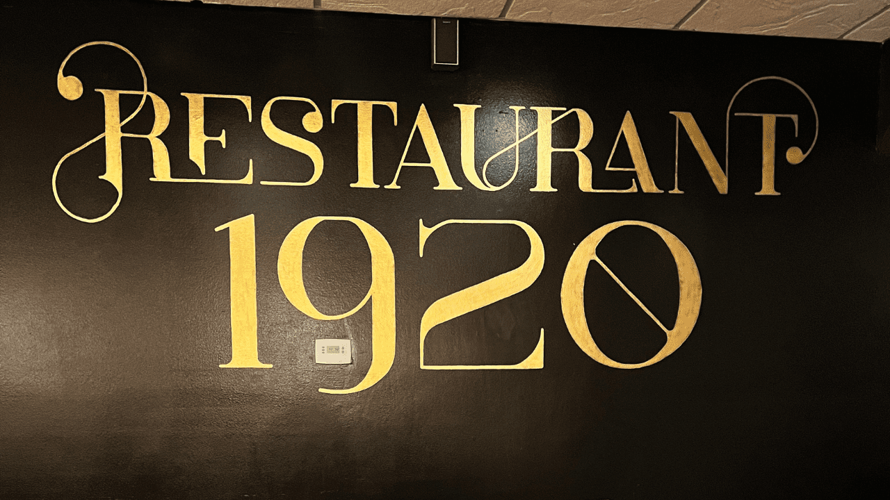 Restaurant 1920 Wall Decor