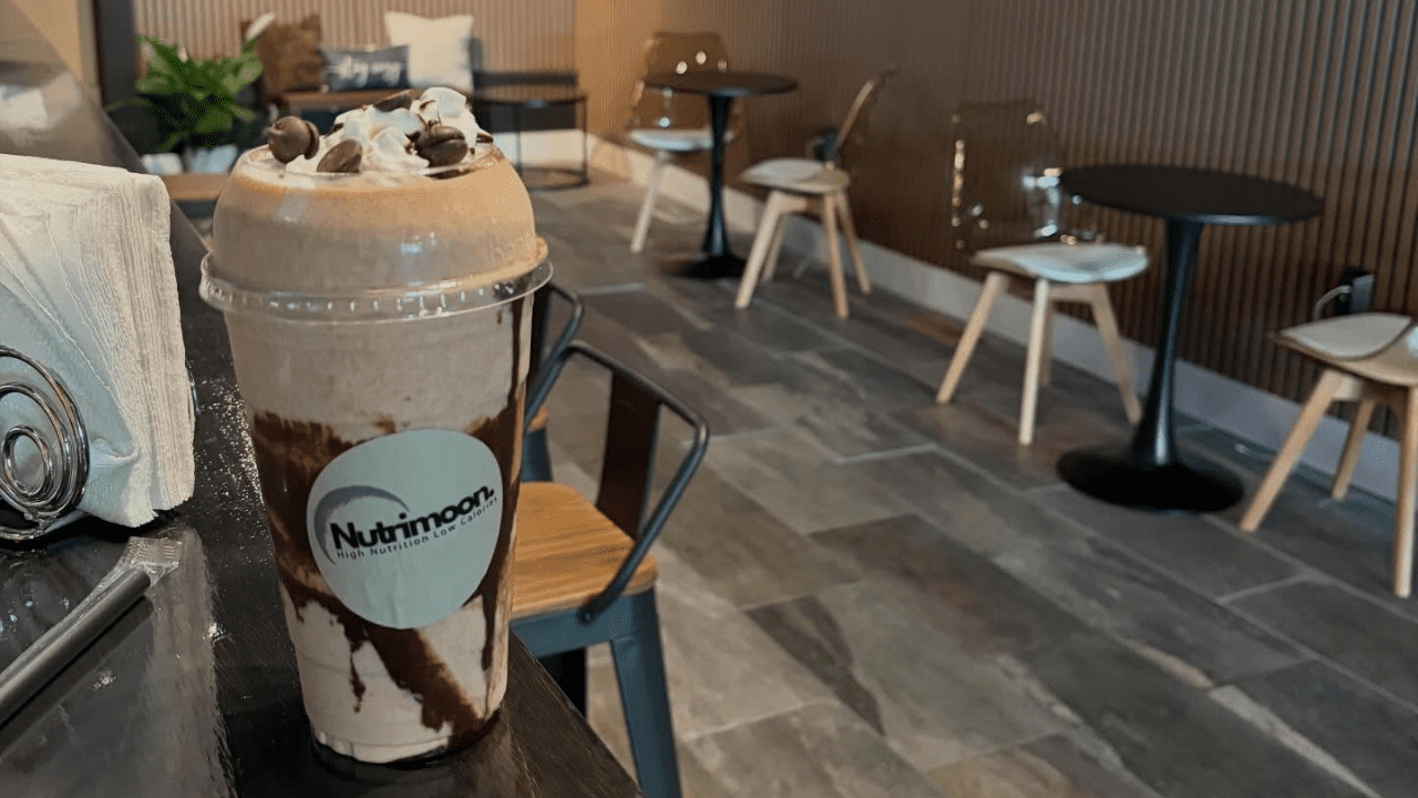 NutriMoon Interior